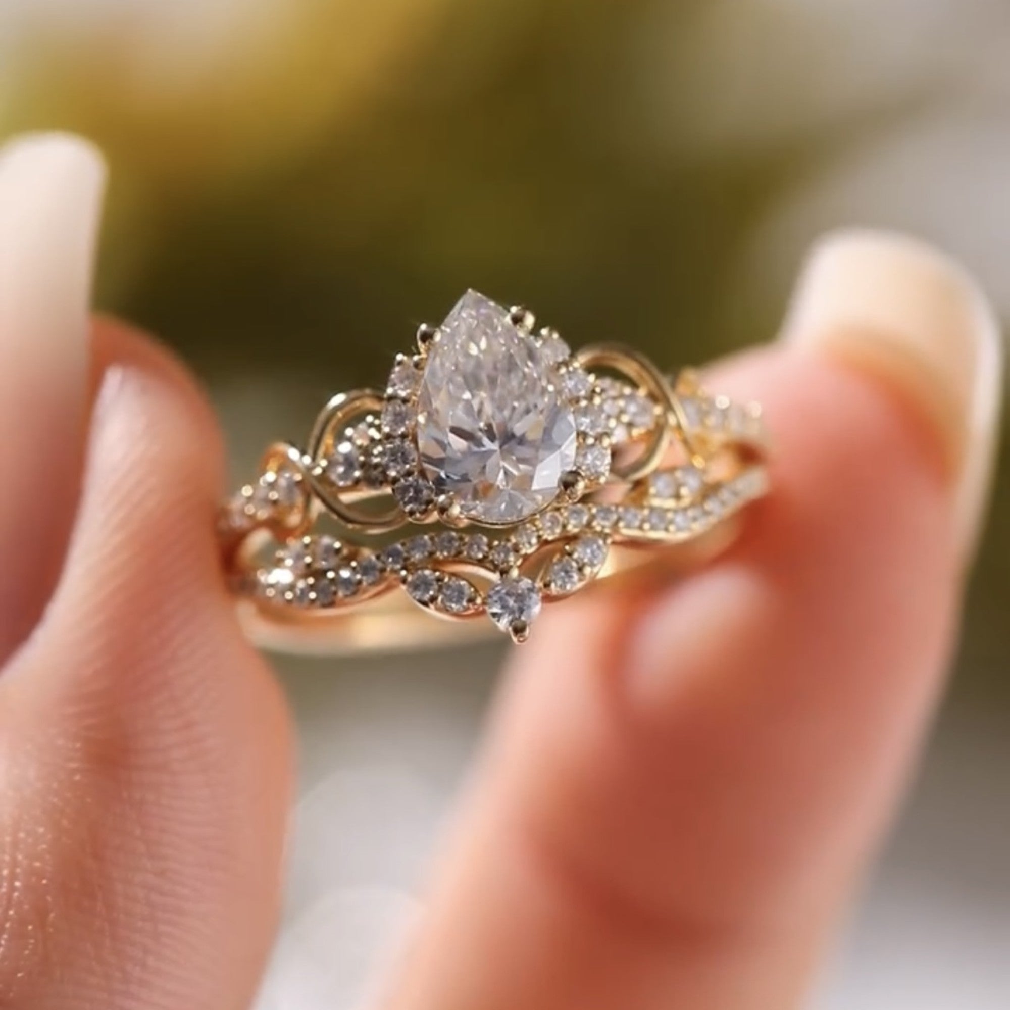 Pear Cut Moissanite Engagement Ring Set Solid Gold Bridal Set