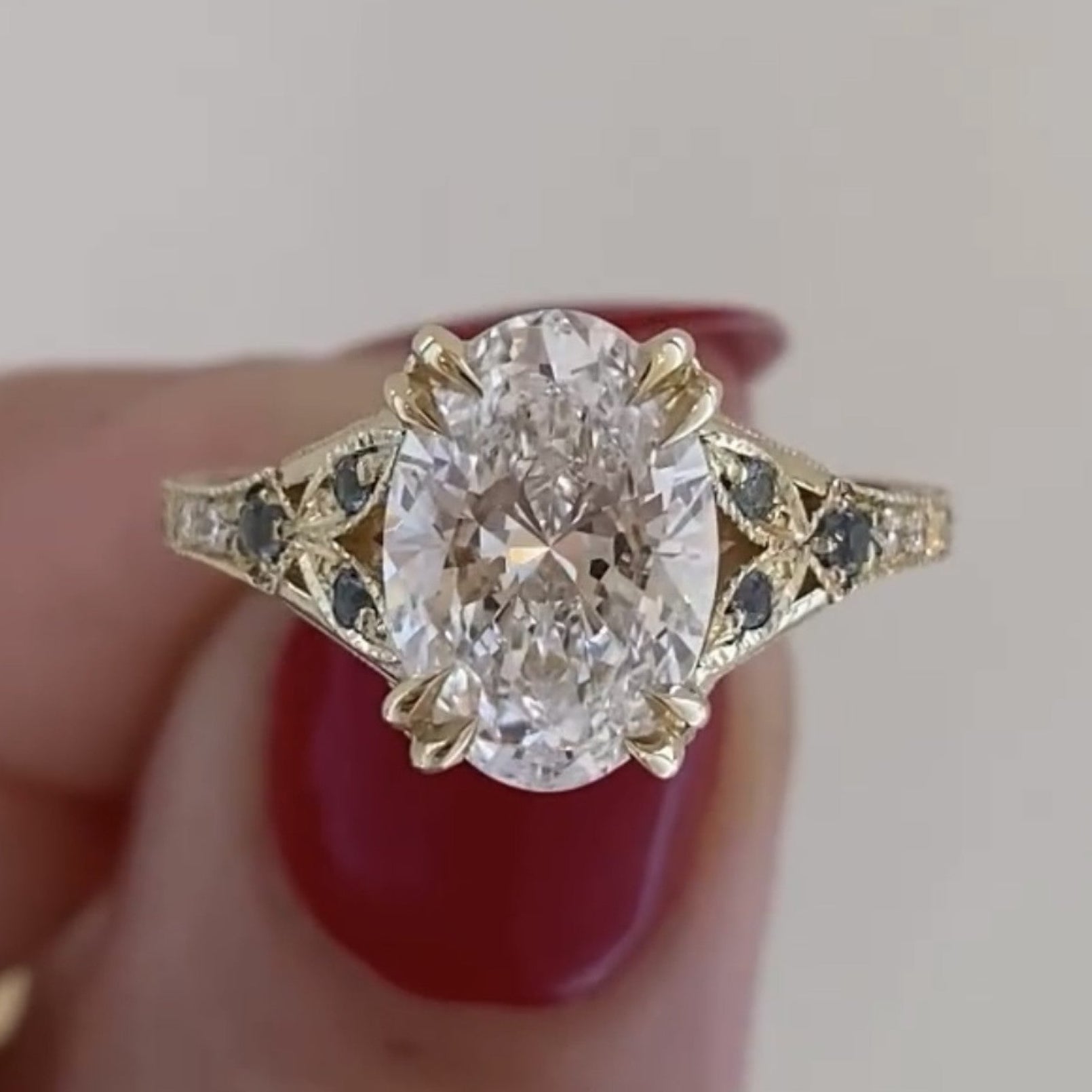 Oval Art deco Lab Grown Engagement Ring Vintage Gold Wedding Ring