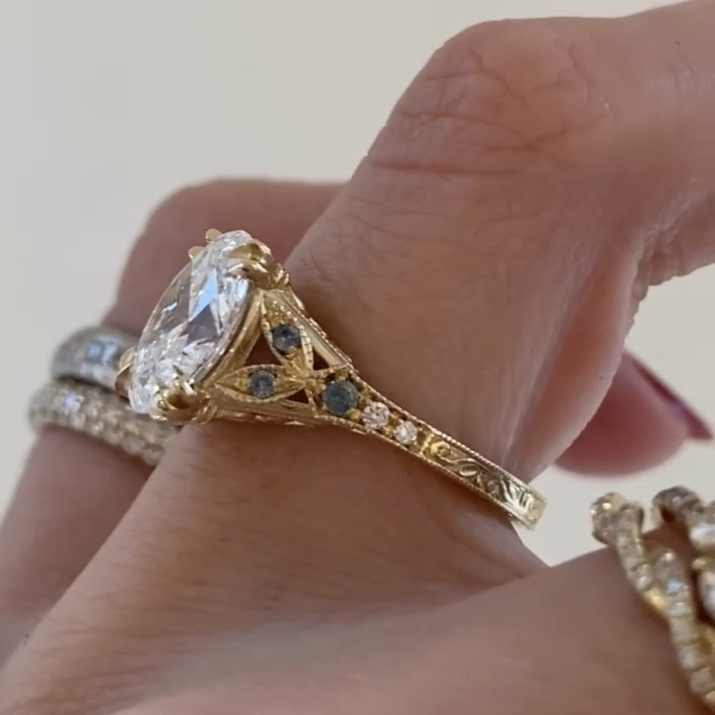 Oval Art deco Moissanite Engagement Ring Vintage Gold Wedding Ring