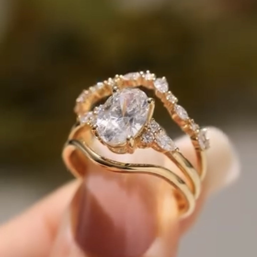 Oval Moissanite Engagement Ring Set Gold Bridal Wedding Ring Set