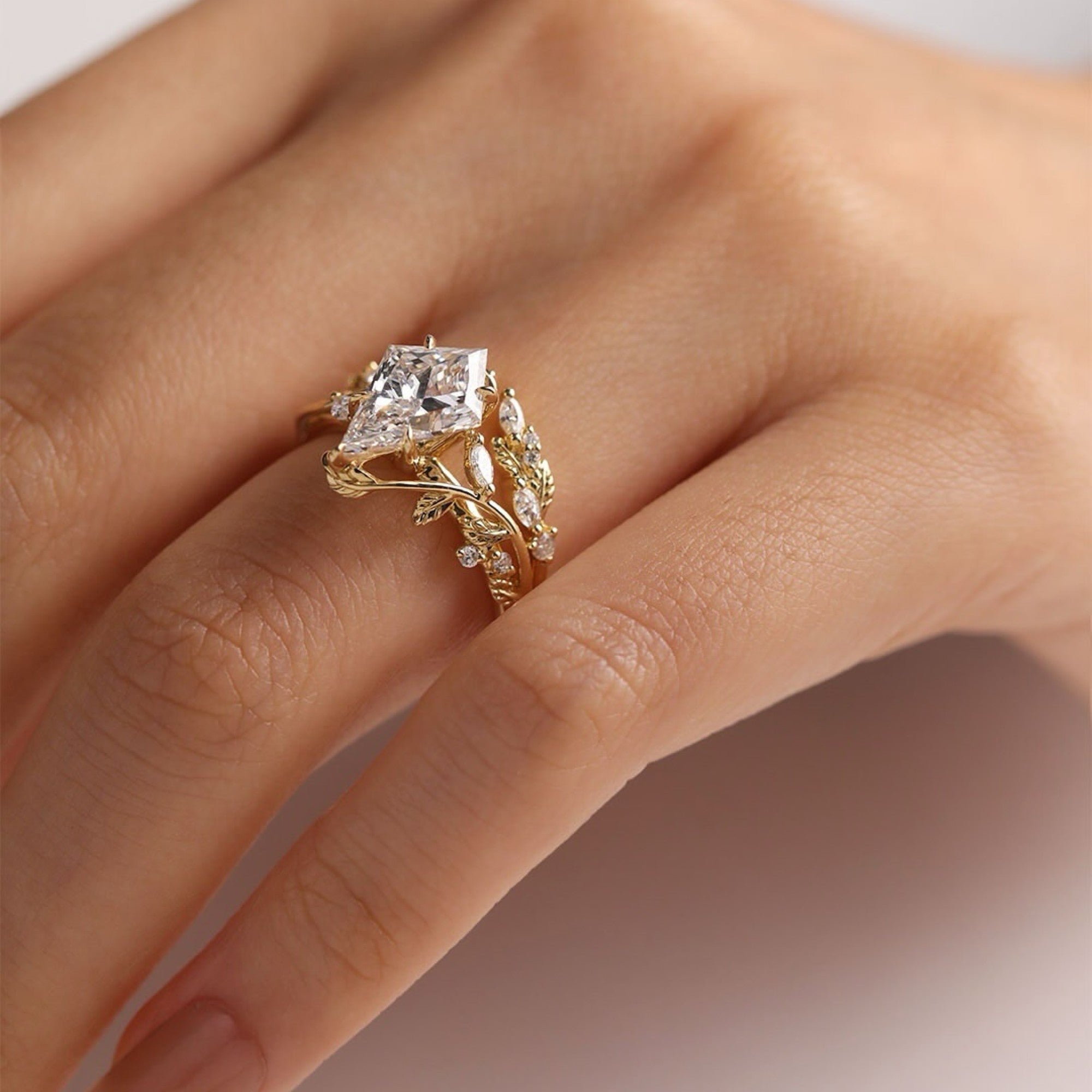 Artdeco Kite Moissanite Engagement Ring Set Vintage  Bridal Wedding Anniversary Set