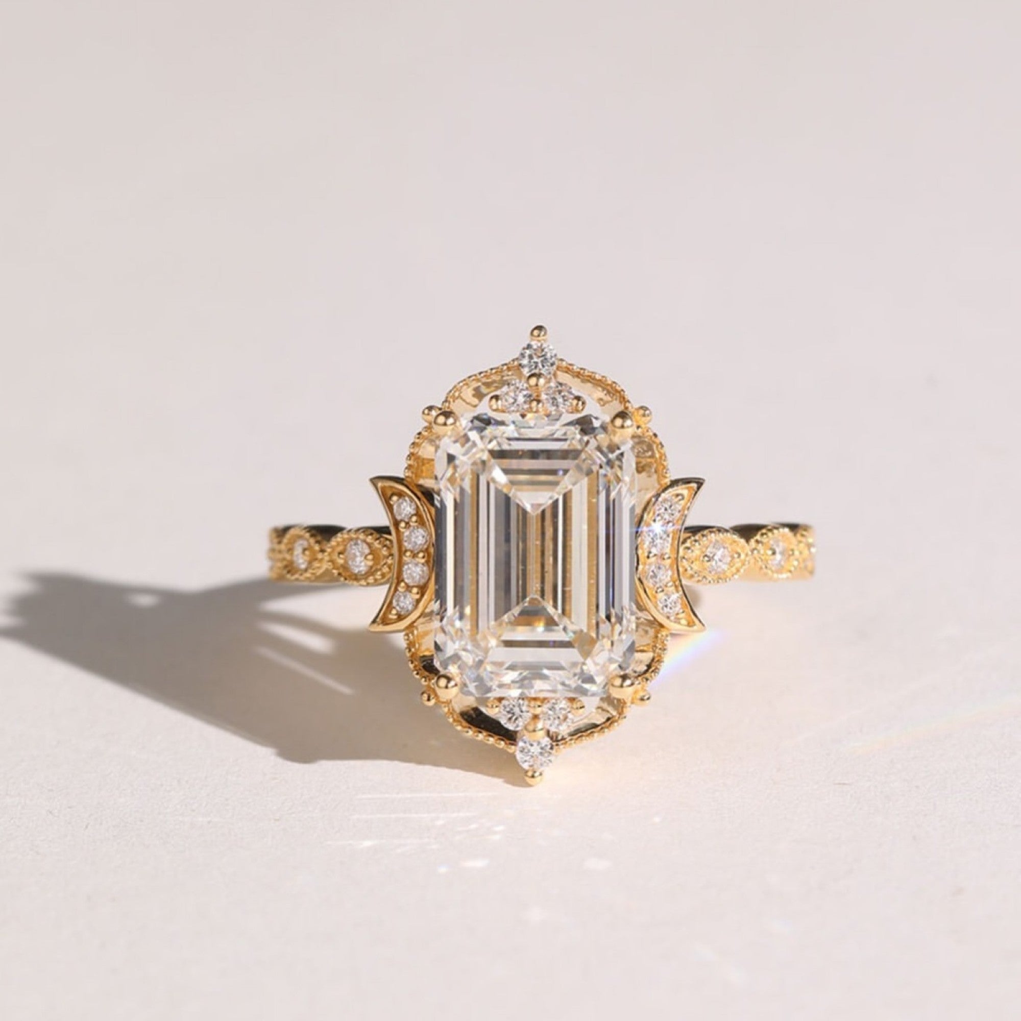 Vintage  Emerald Lab Grown Art Deco Engagement Ring Gold Wedding Anniversary Ring