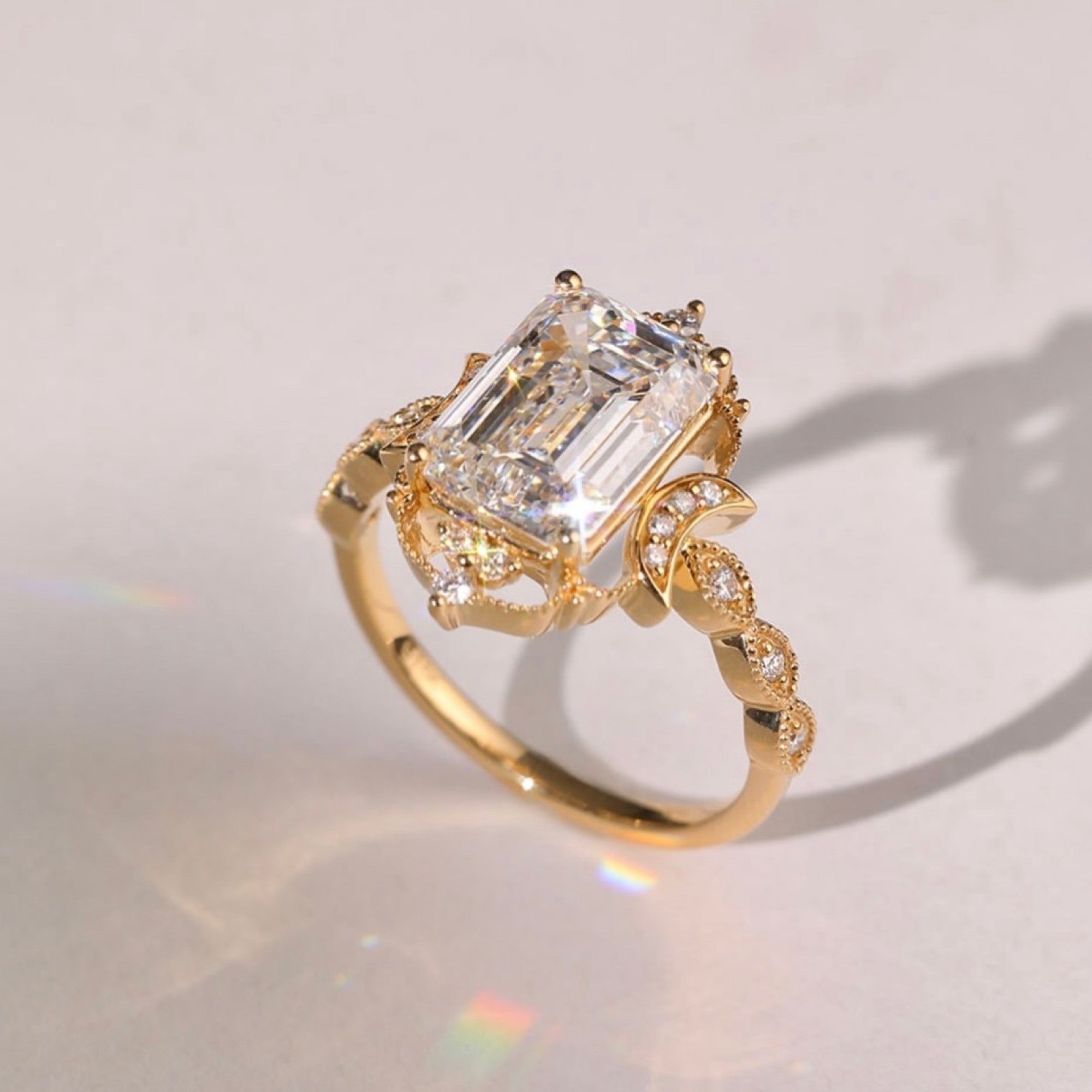 Vintage  Emerald Lab Grown Art Deco Engagement Ring Gold Wedding Anniversary Ring