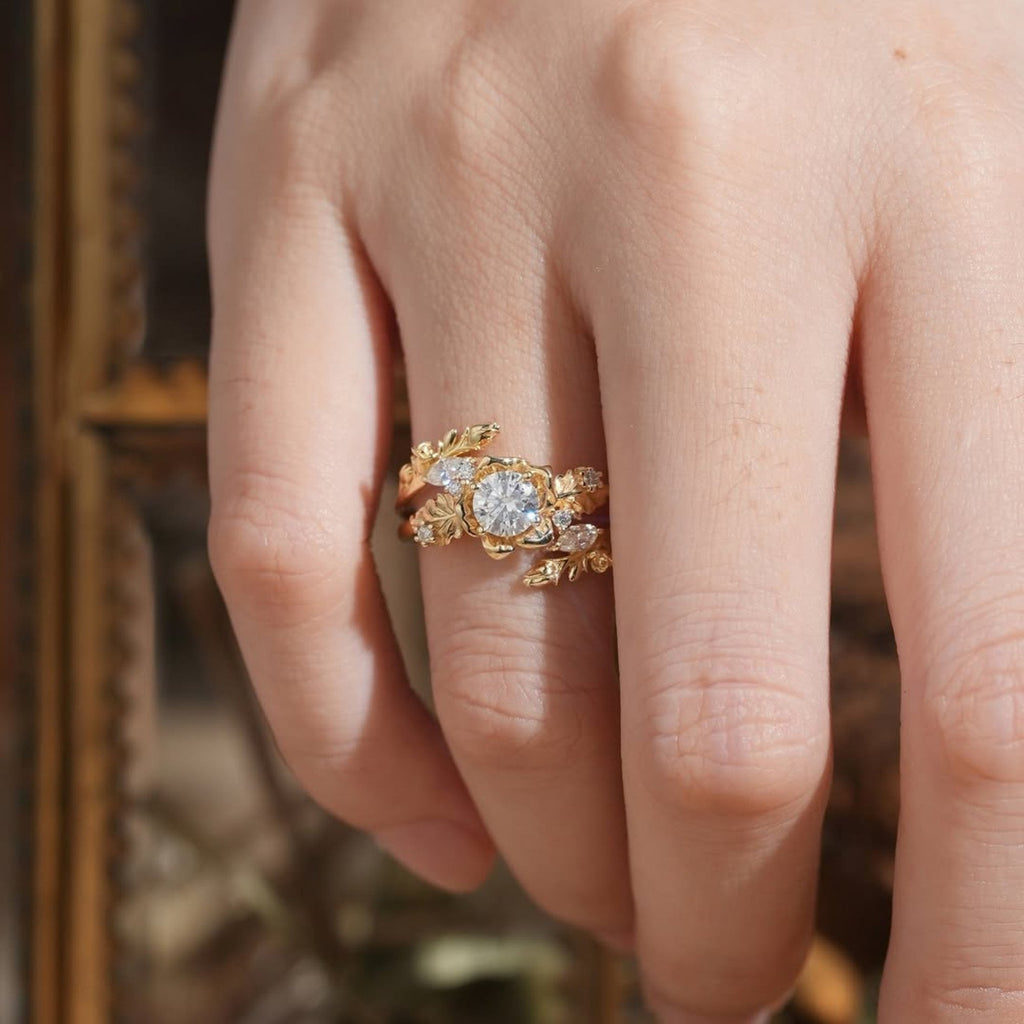 Nature Inspired  Round Moissanite Vintage Engagement Ring Set Art Deco Gold Bridal Wedding Ring Sets