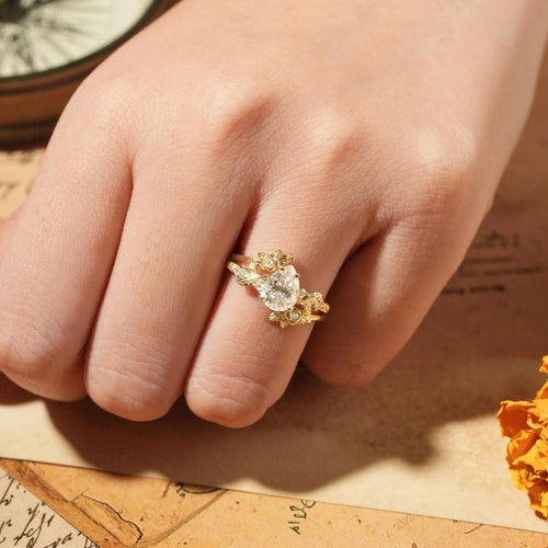Pear Lab Grown Vintage Engagement Ring Set Gold Bridal Wedding Ring Set