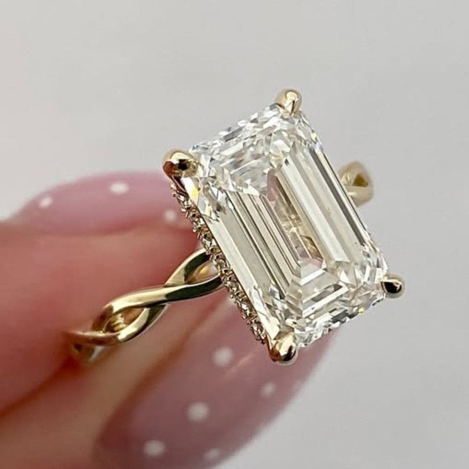 Twisted Band  Emerald Moissanite Hidden Halo Engagement Ring Gold Wedding Anniversary Ring
