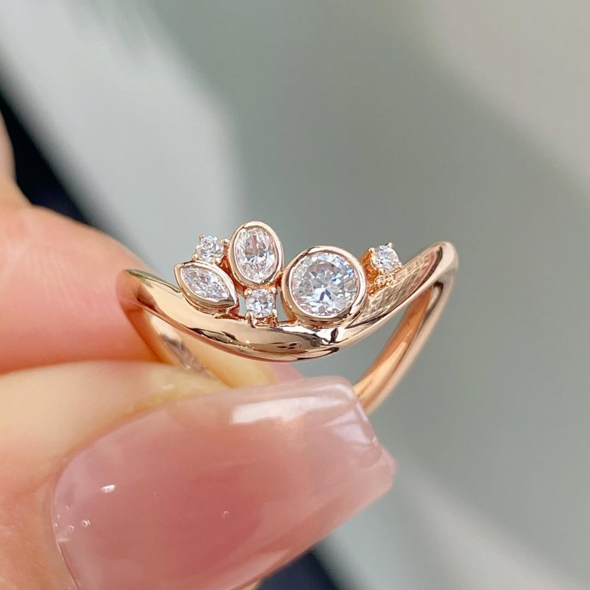 0.48 TCW Curve Bezel Set Round And Oval And Marquise Moissanite Wedding Band Minimalist  Gold Stackable Band Anniversary Matching Band
