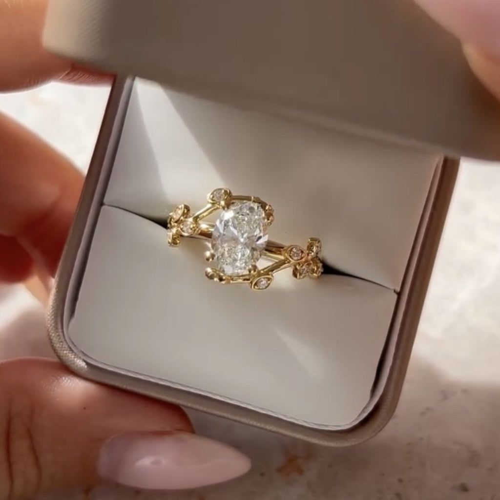 Leap Floral Oval Lab Grown Engagement Ring Art Deco Gold Vintage Wedding Ring