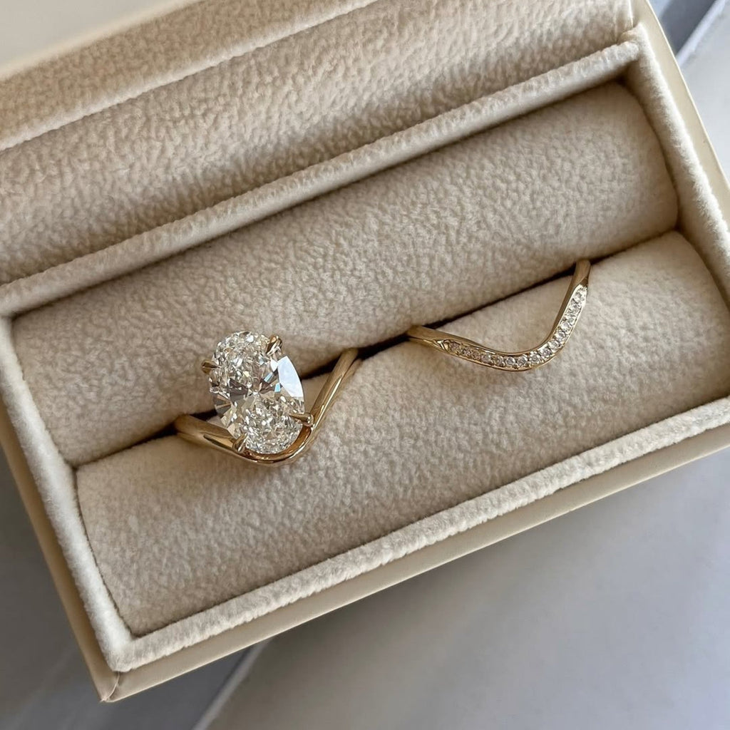 Oval Cut Moissanite  Engagement Bridal Set Curve Band Wedding Ring Set