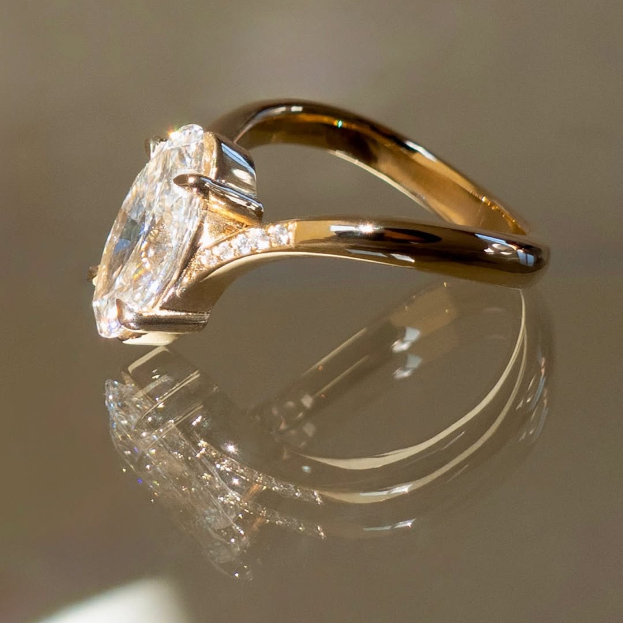 Oval Cut Moissanite Engagement Ring Curve Band Solid Gold Wedding Ring