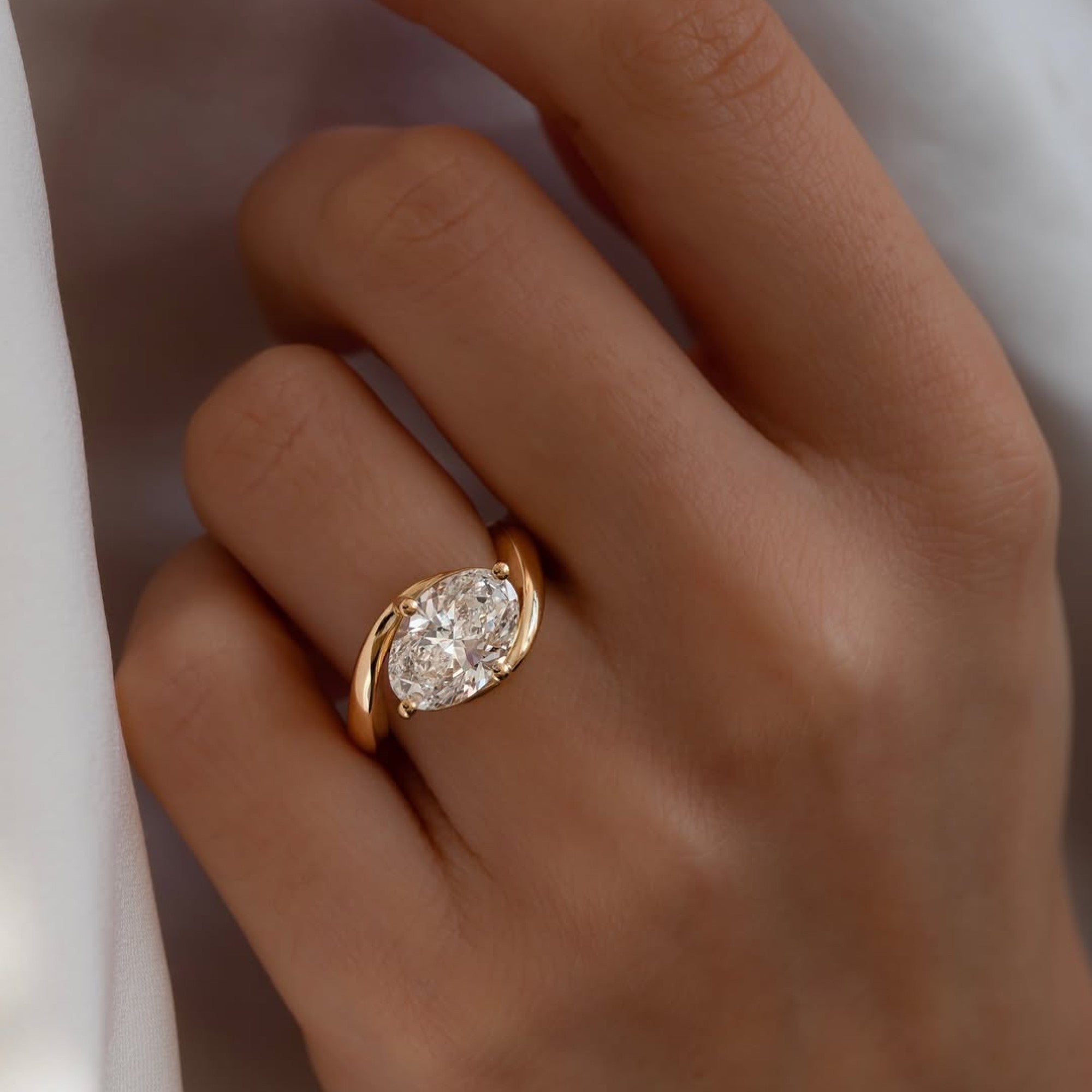 East West Oval Cut Lab Grown Engagement Ring Solid Gold Solitaire Ring Wedding Rings For Women Horizontal Ring Anniversary Ring