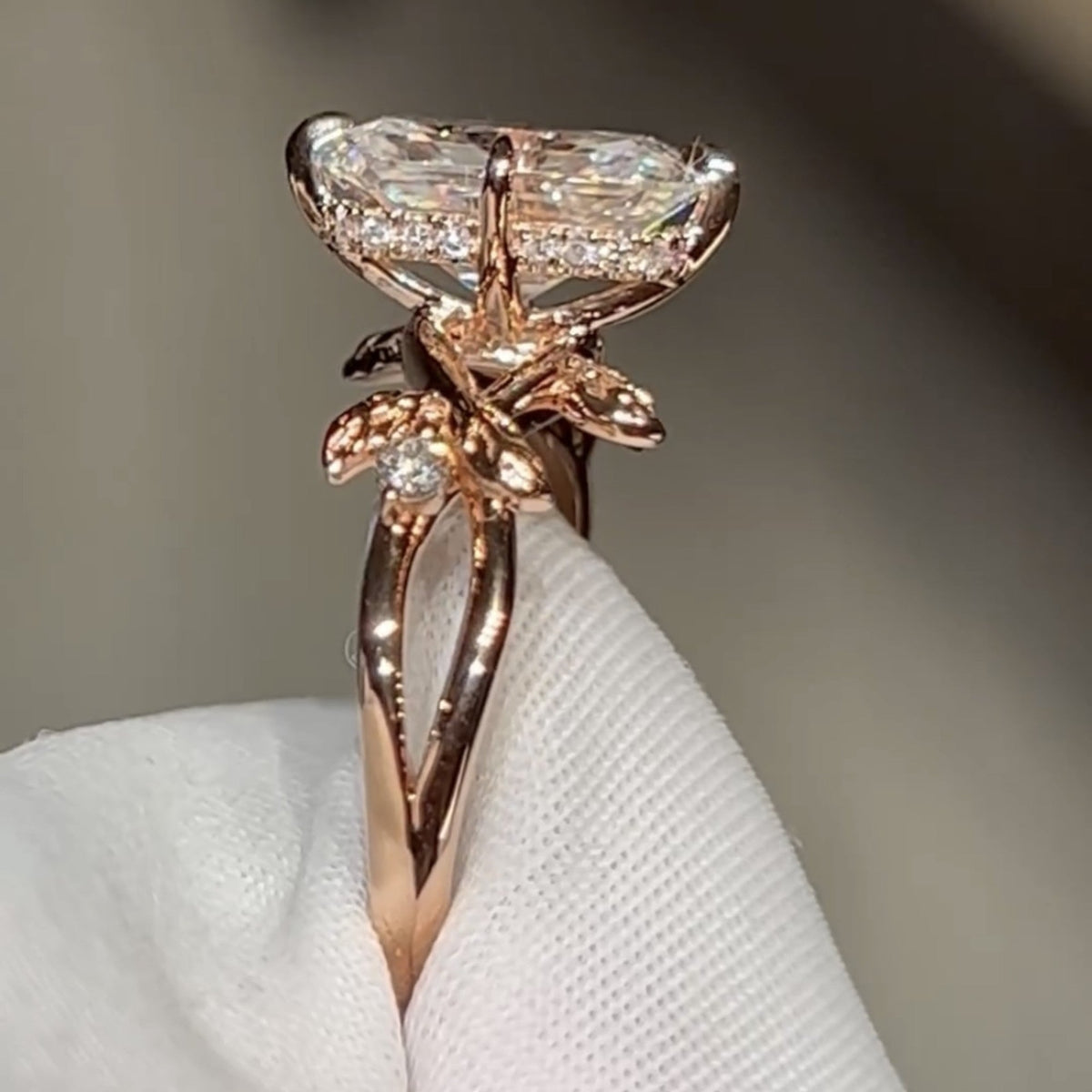 Art Deco Radiant Moissanite Engagement Ring Vintage Gold Wedding Ring Floral Set Anniversary Rings For Women Nature Inspired Ring