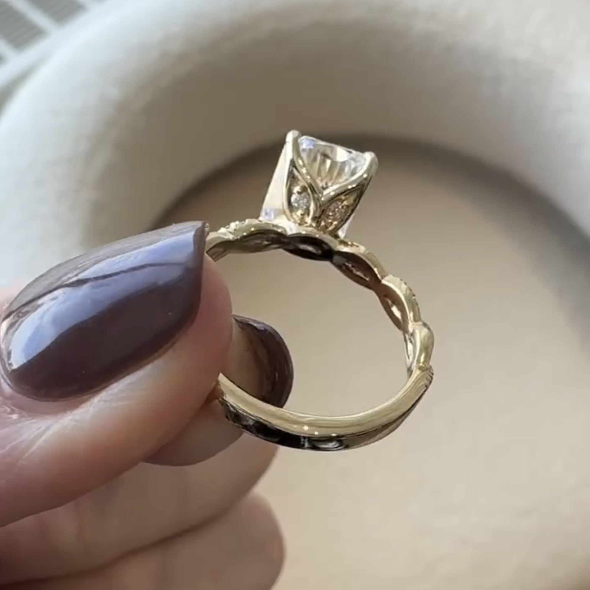 Tulip Set Radiant Cut Twisted Band Moissanite Engagement Ring Hidden Halo Solid Gold Wedding Ring Anniversary Rings For Women