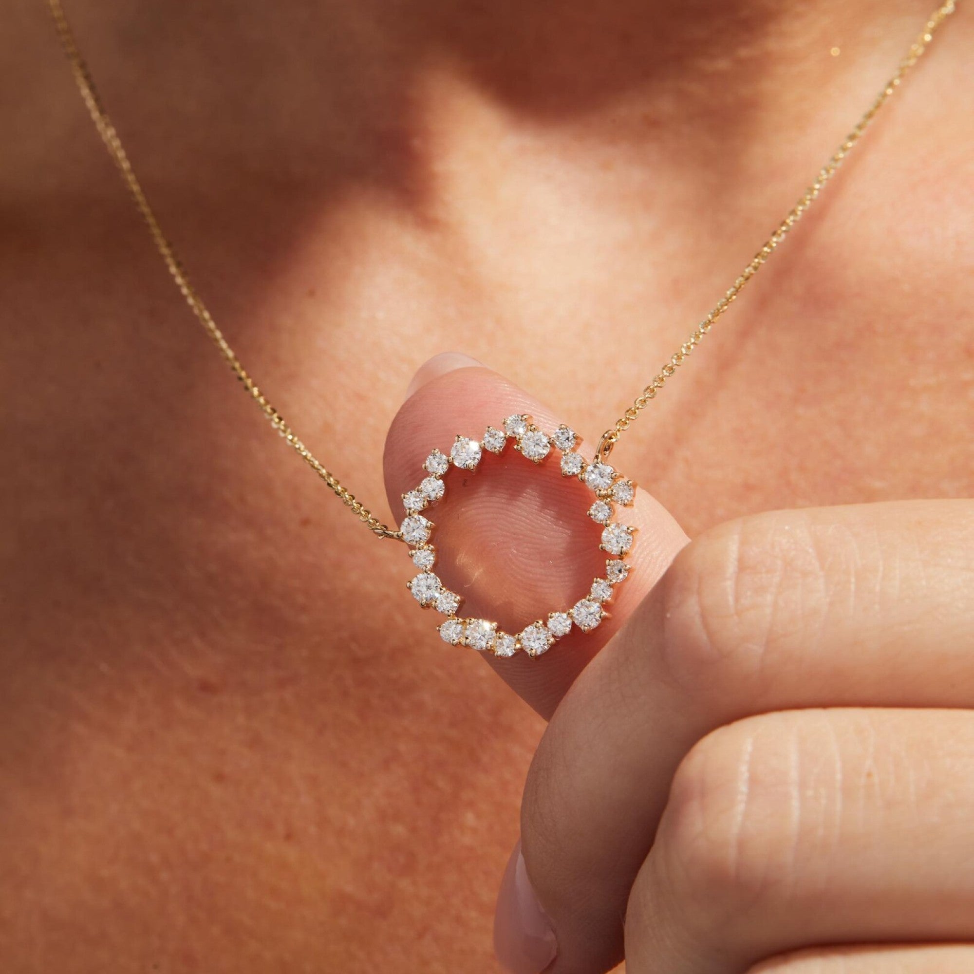 0.50 TCW Round Cut Lab Grown Diamond Circle Pendant Necklace Gold Jewelry