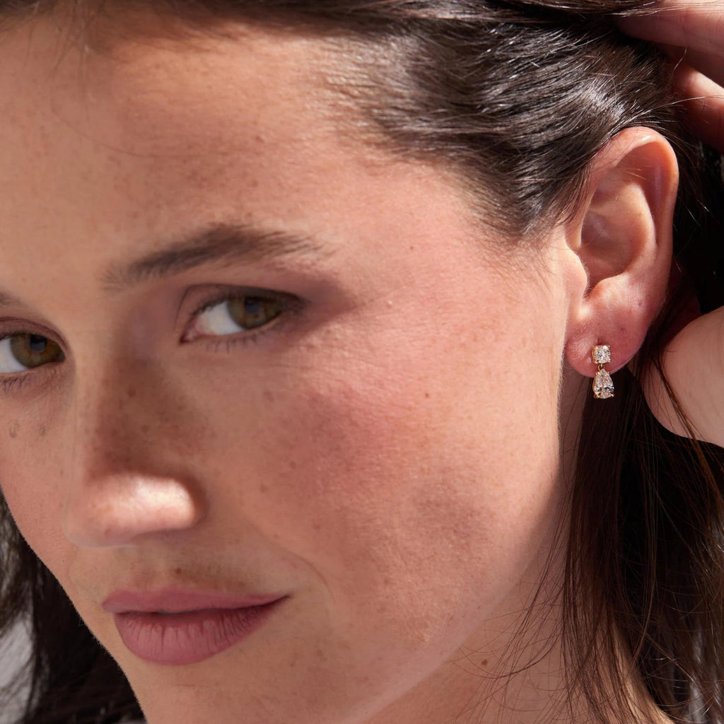 1.50 TCW Pear And Round Lab-Grown Diamond Drop Earring