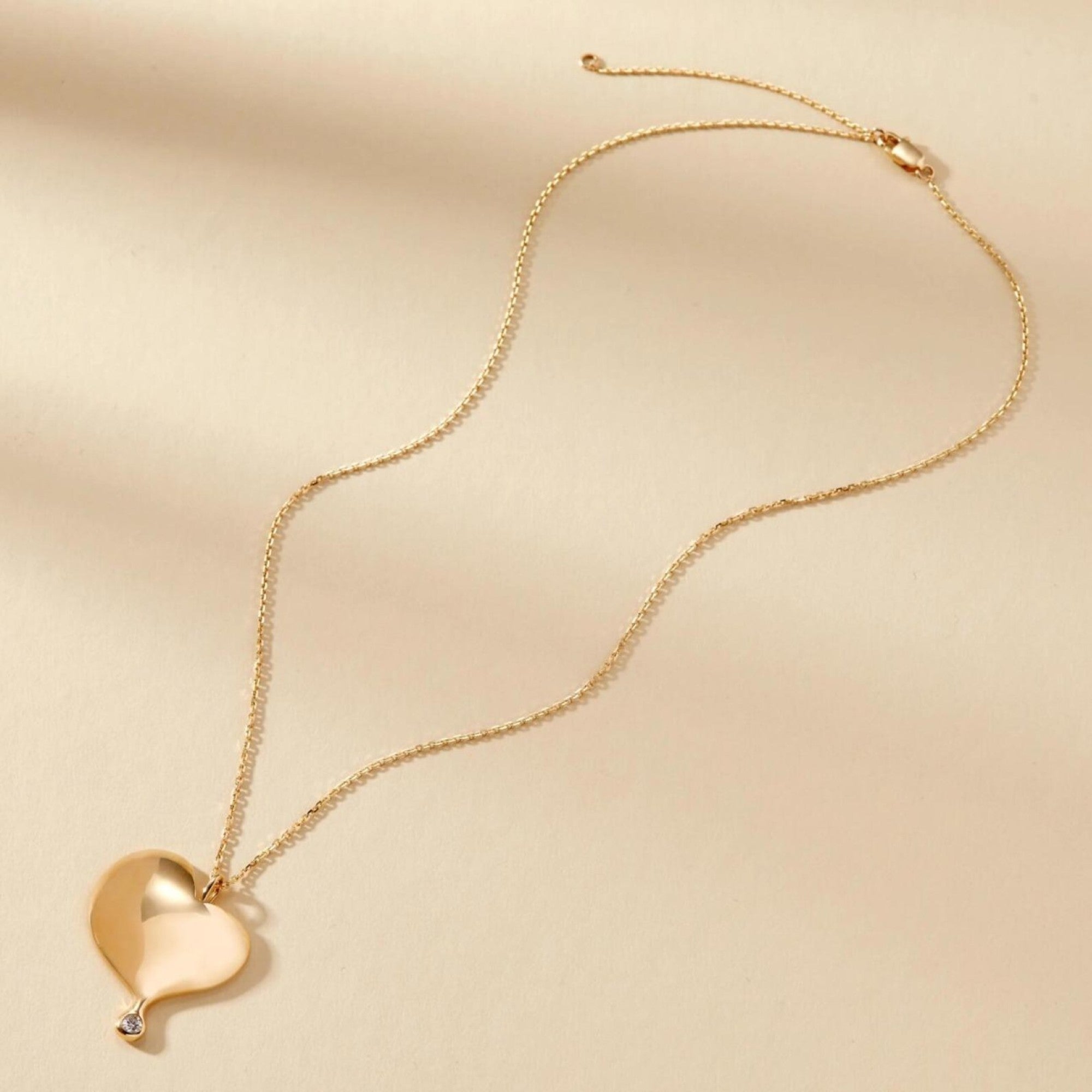 Gold Heart Pendant Necklace: Lab Diamond Art Deco Jewelry