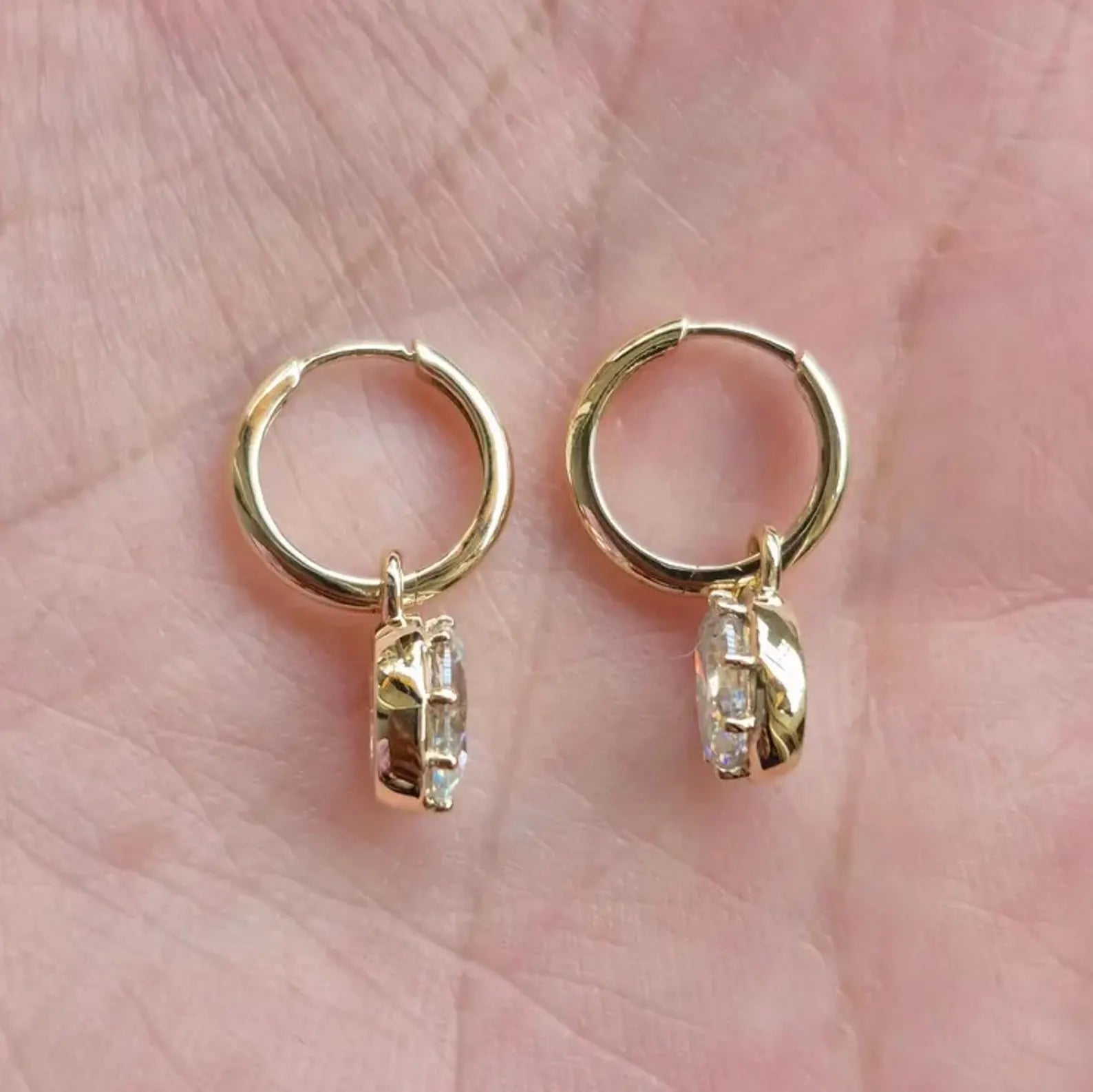 2.00 TCW Oval Cut Moissanite Diamond Hoop Earring Eight Prong Unique Jewellery