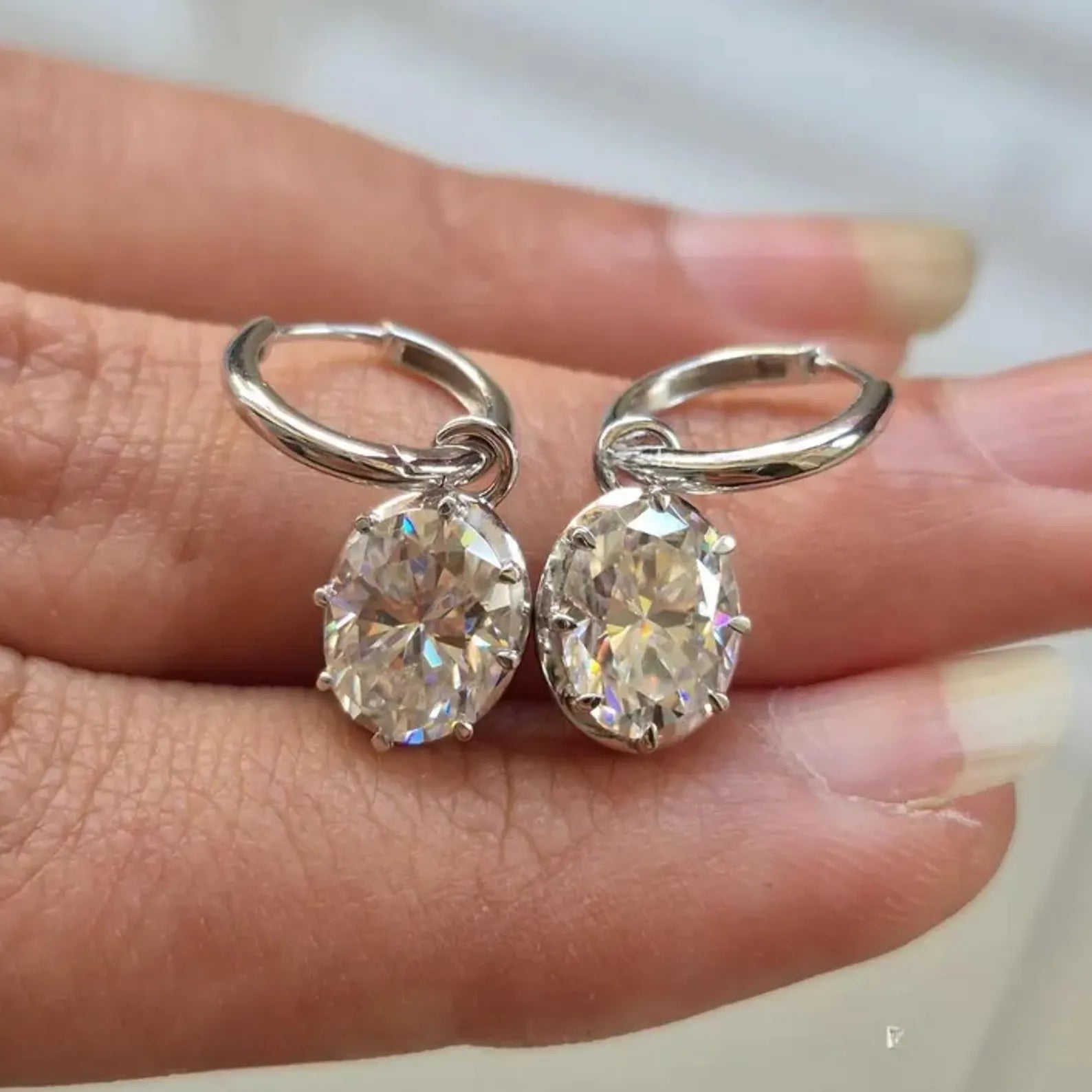 2.00 TCW Oval Cut Moissanite Diamond Hoop Earring Eight Prong Unique Jewellery