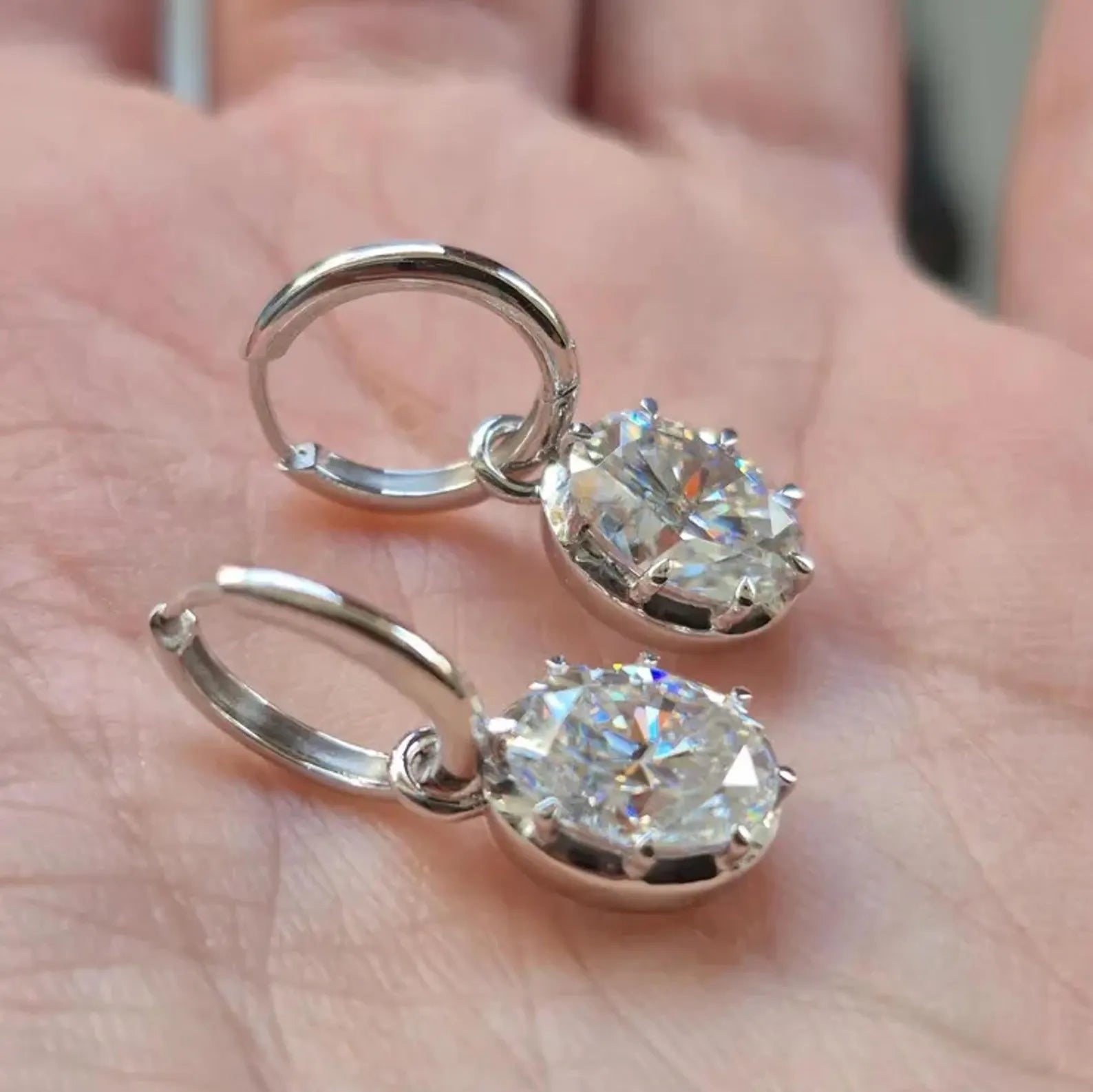2.00 TCW Oval Cut Moissanite Diamond Hoop Earring Eight Prong Unique Jewellery
