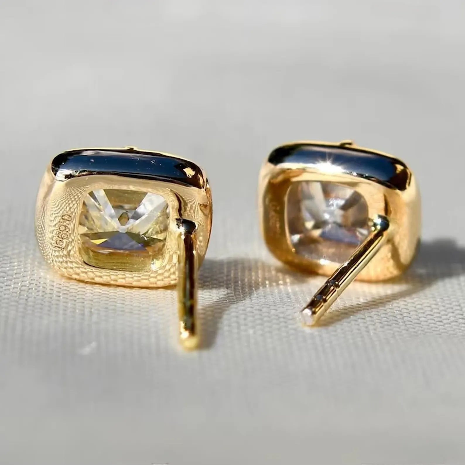 2.00 TCW Cushion Cut Lab Grown Diamond Stud Earring Bezel Set Jewellery