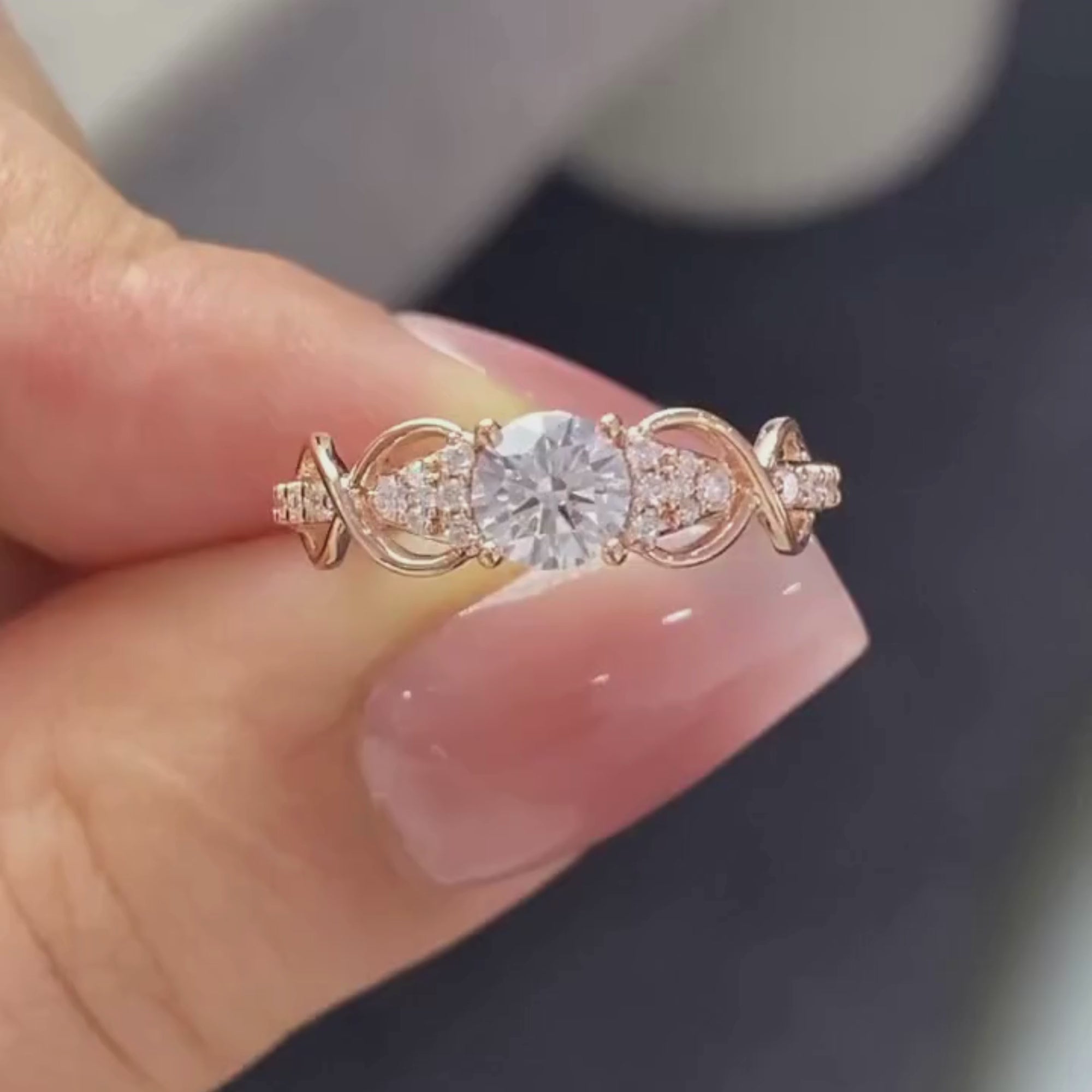 Round Cut Diamond Vintage Inspired Engagement Ring with Twisted Gold Band and Side Accents | Elegant Moissanite Diamond Ring