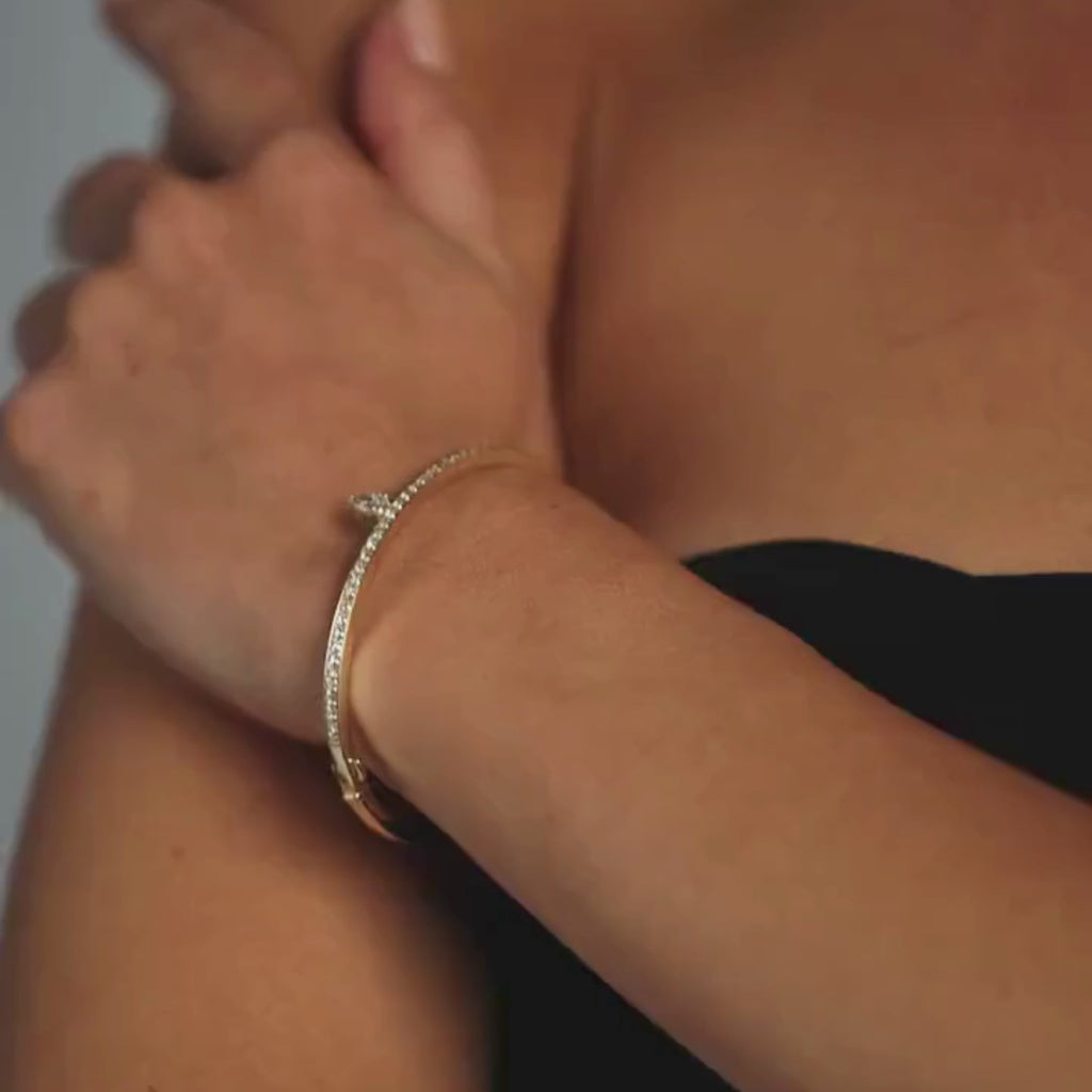 1.70 TCW Pear And Round Gold Bangle Bracelet Lab-Grown Diamonds Elegant and Timeless Luxury